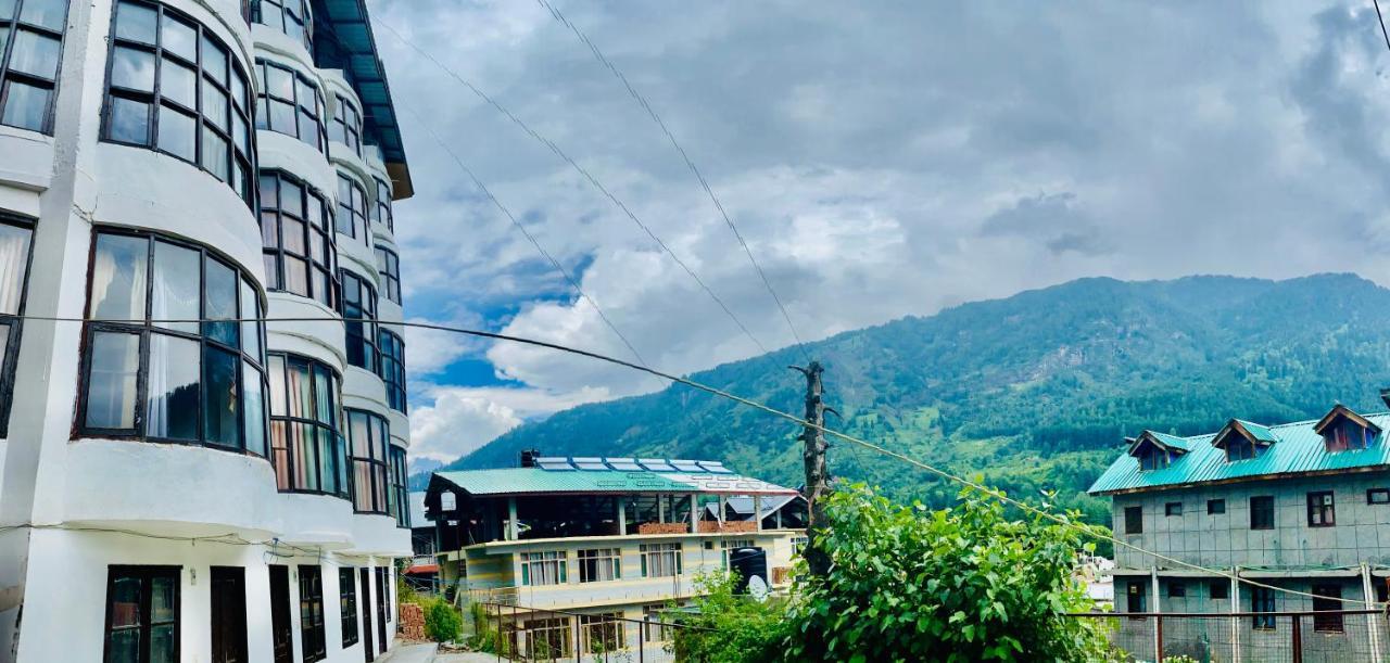 Hotel Hadimba Palace - Near Mall Road Manali  Exterior photo